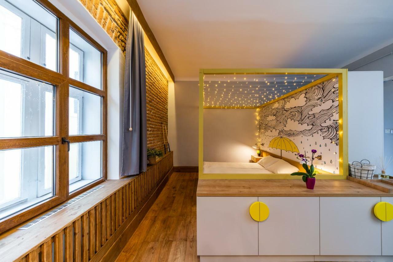 The Yellow Umbrella Studio Cluj-Napoca Exterior photo